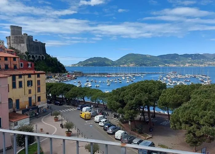 La Soffitta Sul Golfo Apartamento
