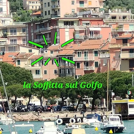 아파트 La Soffitta Sul Golfo *